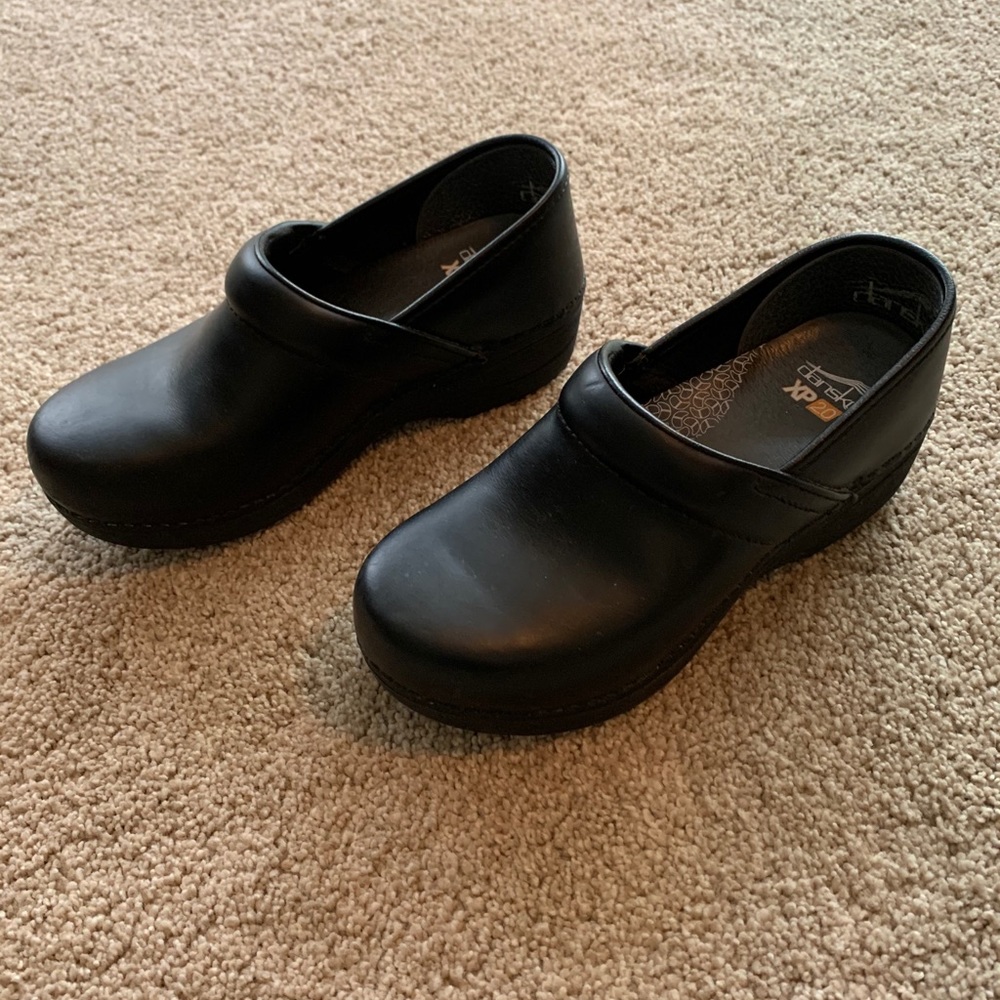 Dansko XP 2 clogs size 37